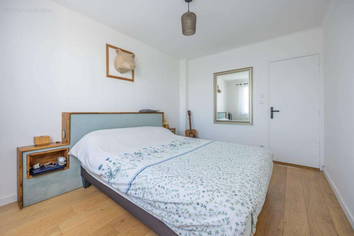 Maison à BOUGUENAIS