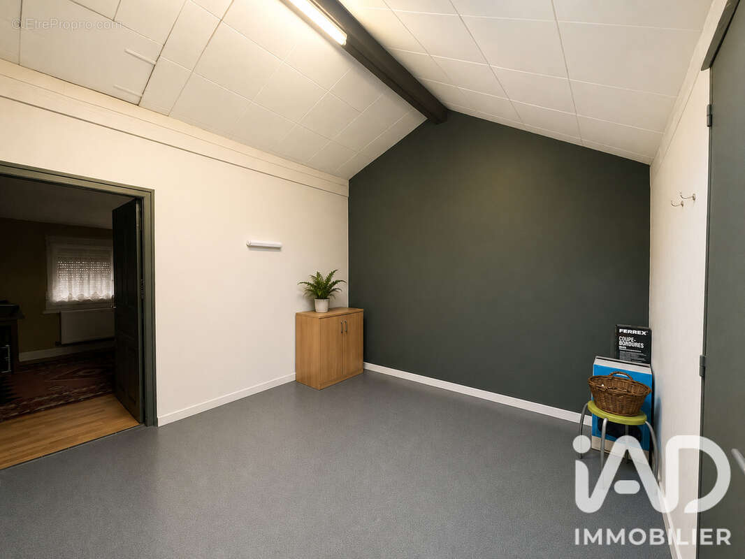 Maison 107 m² à Nouzonville  - photo 7