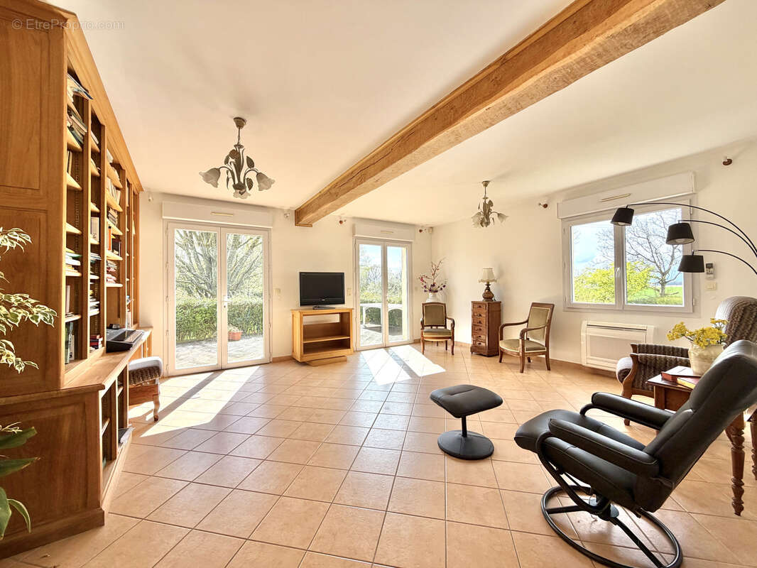 Maison à PIERRE-LEVEE