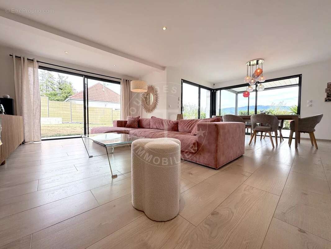 Lovagny – a vendre villa contemporaine avec piscine - photo 6