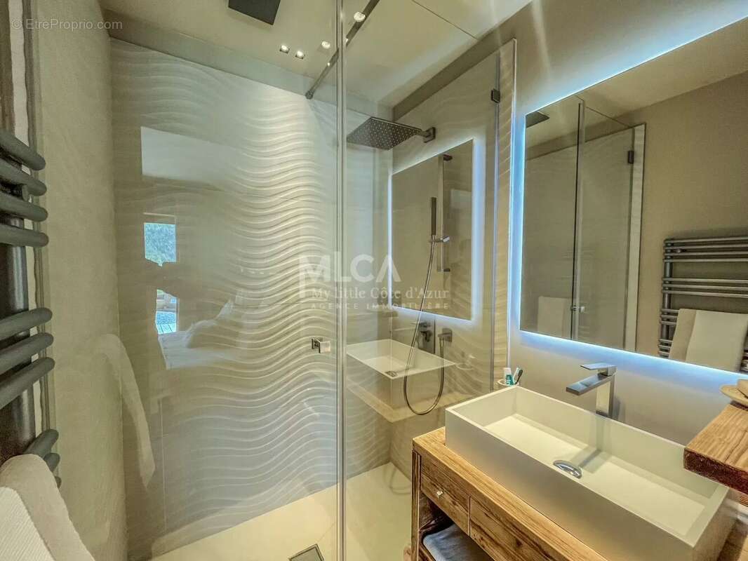 Maison à SAINT-ETIENNE-DE-TINEE