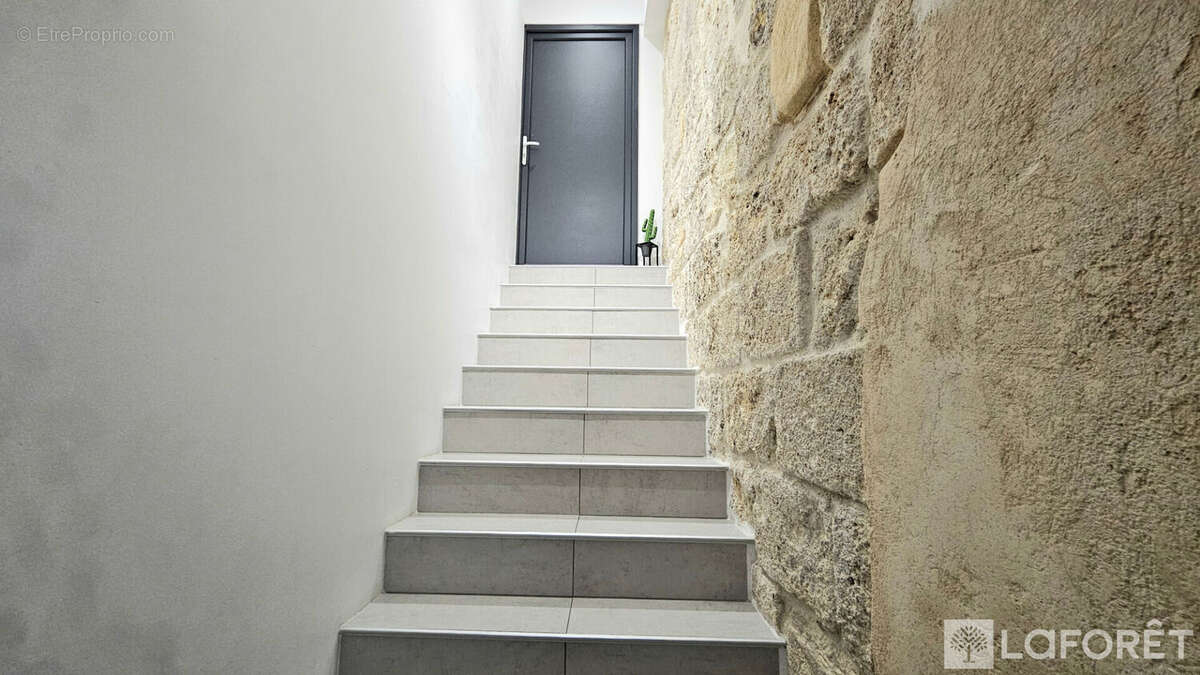 Maison Frontignan 4 pièce(s) 109.54 m2 - photo 13