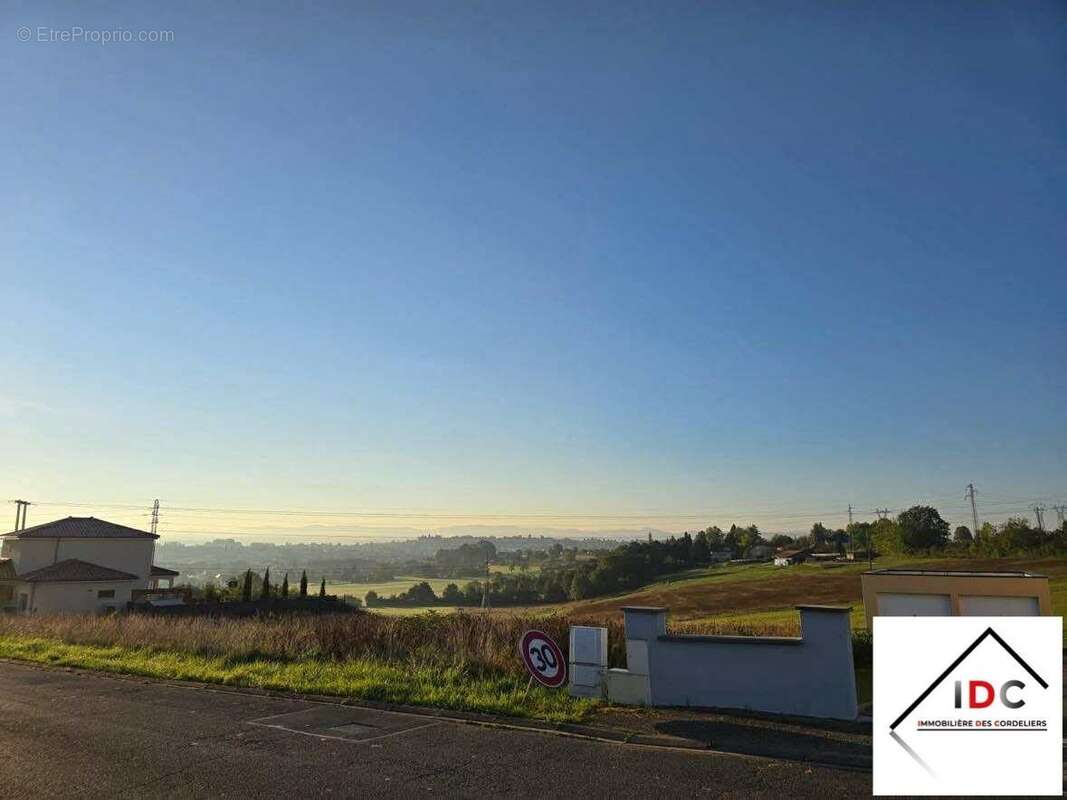 Terrain à SARREBOURG