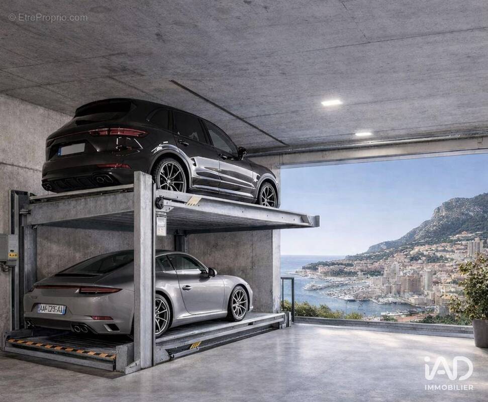 Photo 1 - Parking à BEAUSOLEIL