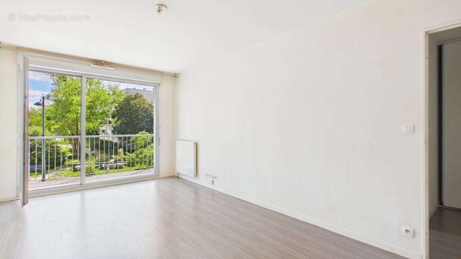 Appartement 46 m² à Rennes  - photo 693