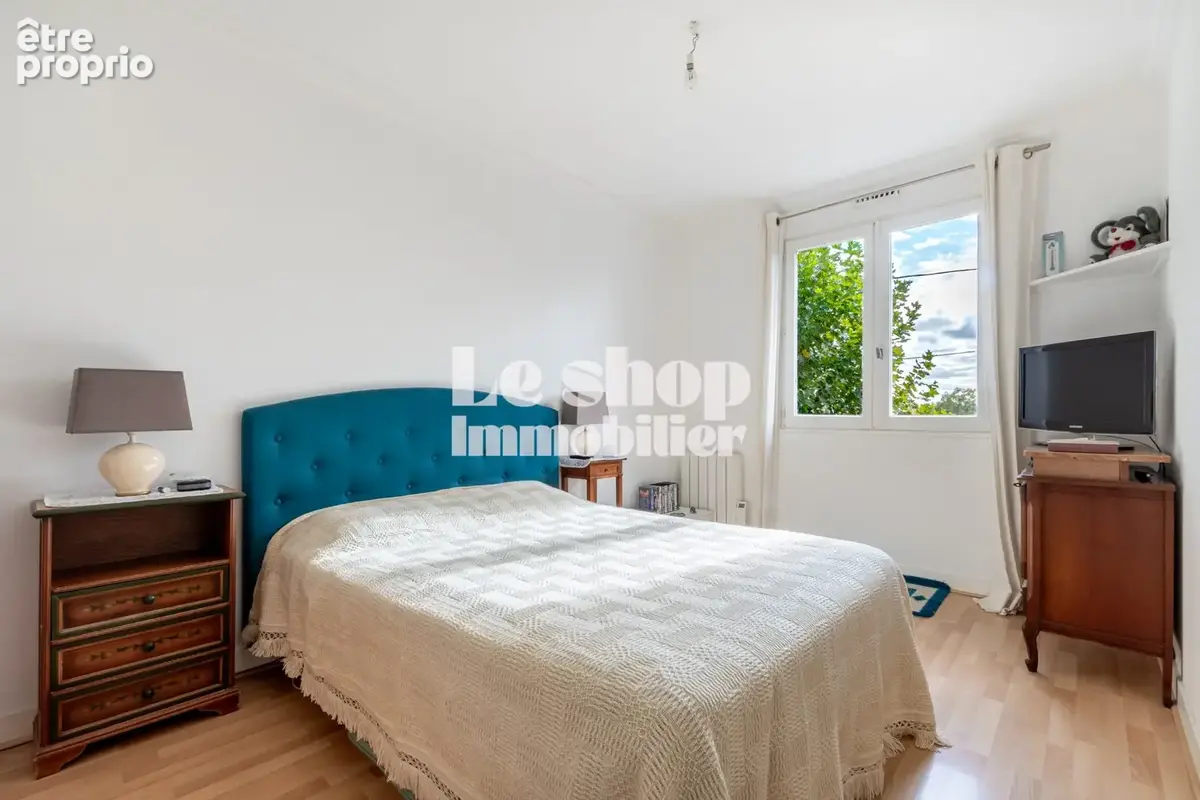 Maison 5 pièces 118 m² à vendre à Saint-Yrieix-La-Perche (87500) - photo 8
