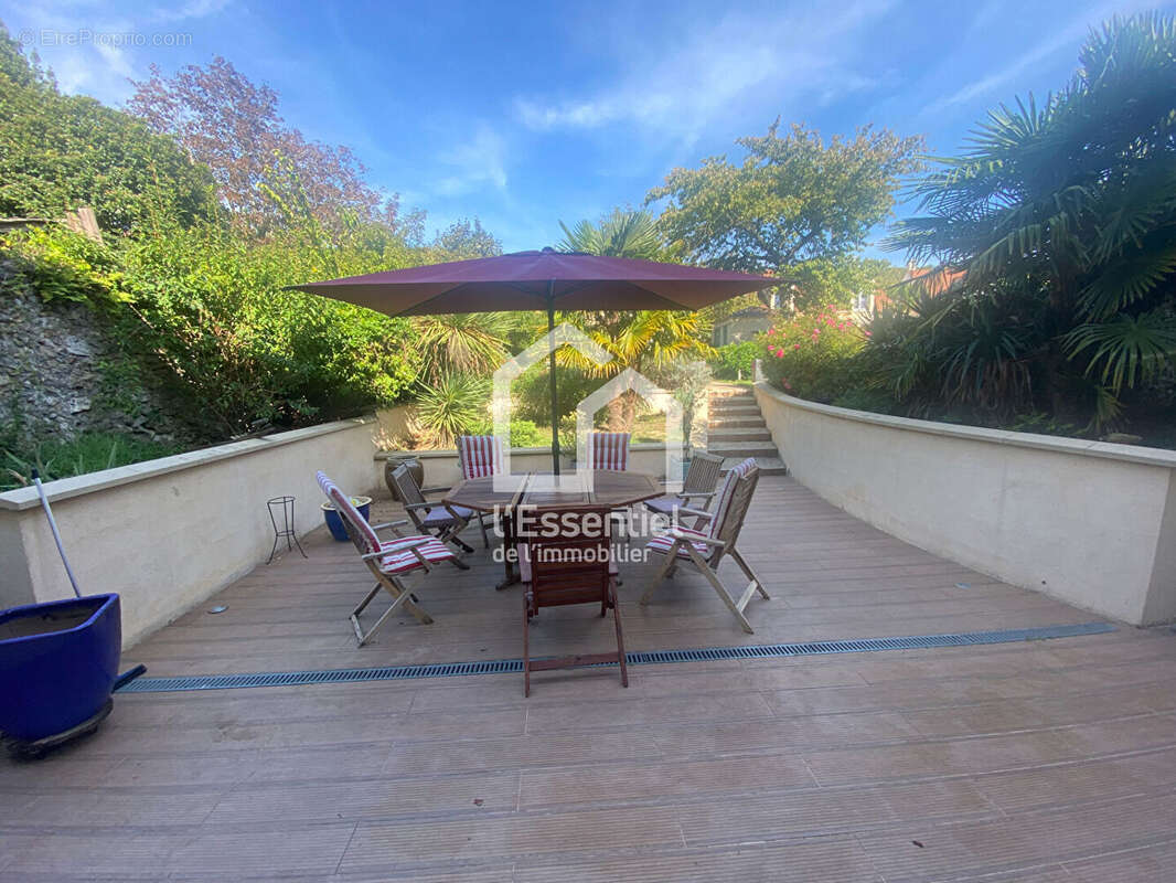 Maison à TRIEL-SUR-SEINE