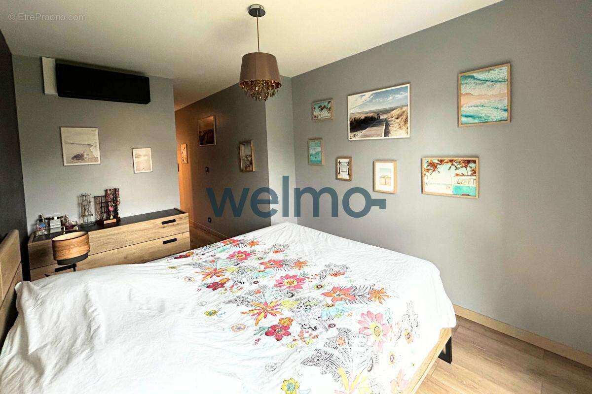 Maison à CHARBONNIERES-LES-BAINS