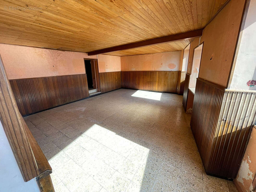 Local commercial 65m² à château-arnoux-saint-auban - photo 4