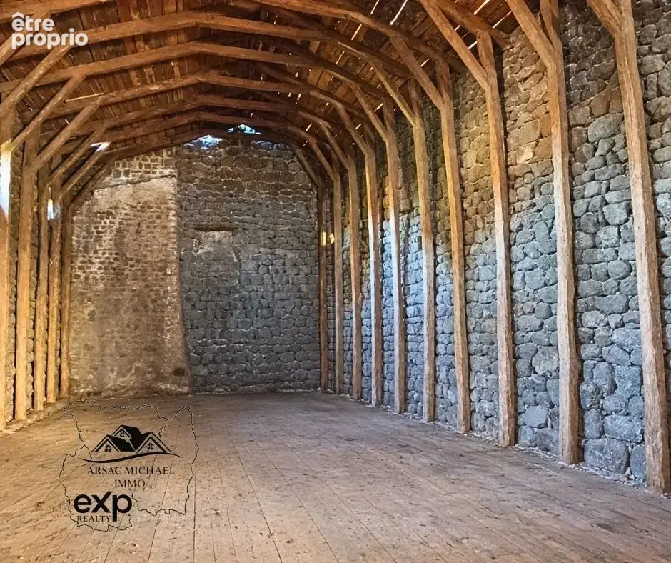 Maison 15 pièces 556 m² à vendre à Cayres (43510) - photo 8