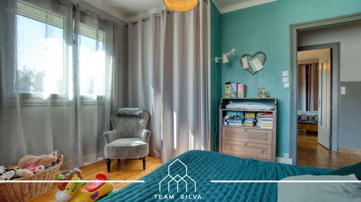 Maison à MIONS