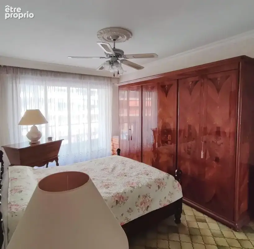 CAGNES SUR MER Appartement traversant de 94 m2 avec cave et parking - photo 7