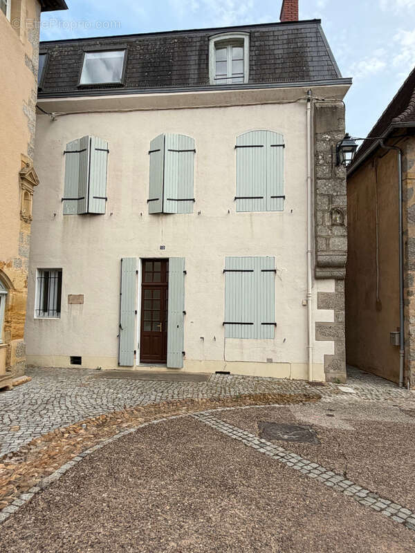 Demeure  de Maitre de 1868- Un patrimoine d'exception  au coeur de Bourbon-Lancy - photo 2
