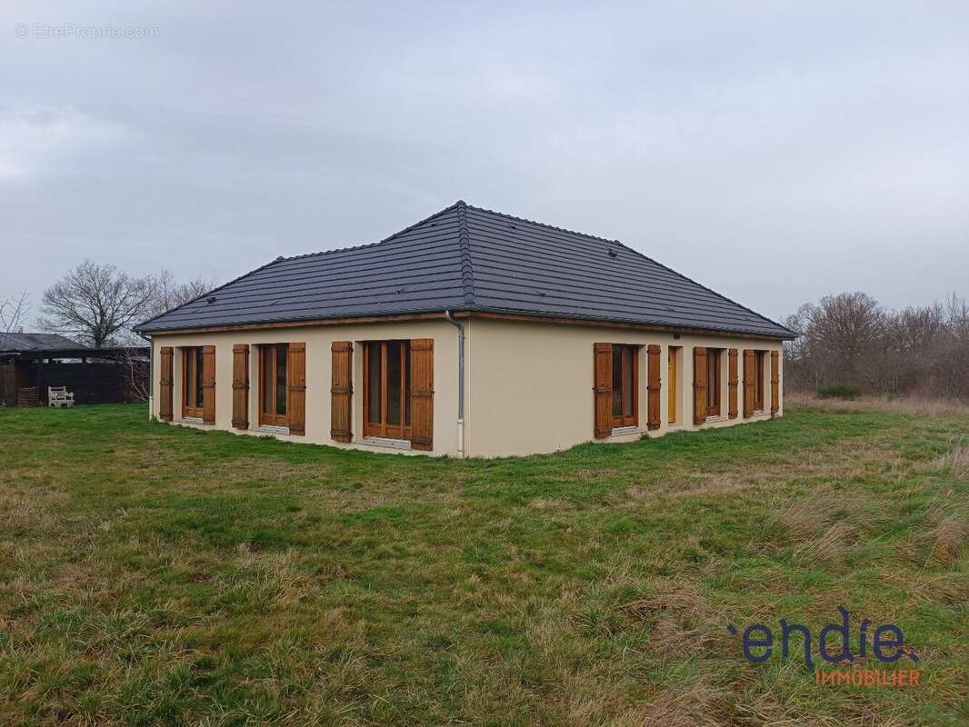 Maison à DENEUILLE-LES-MINES