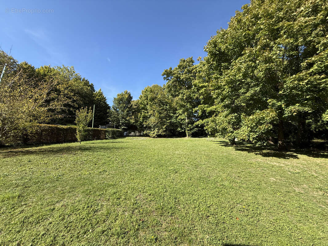 Maison à LE MEE-SUR-SEINE