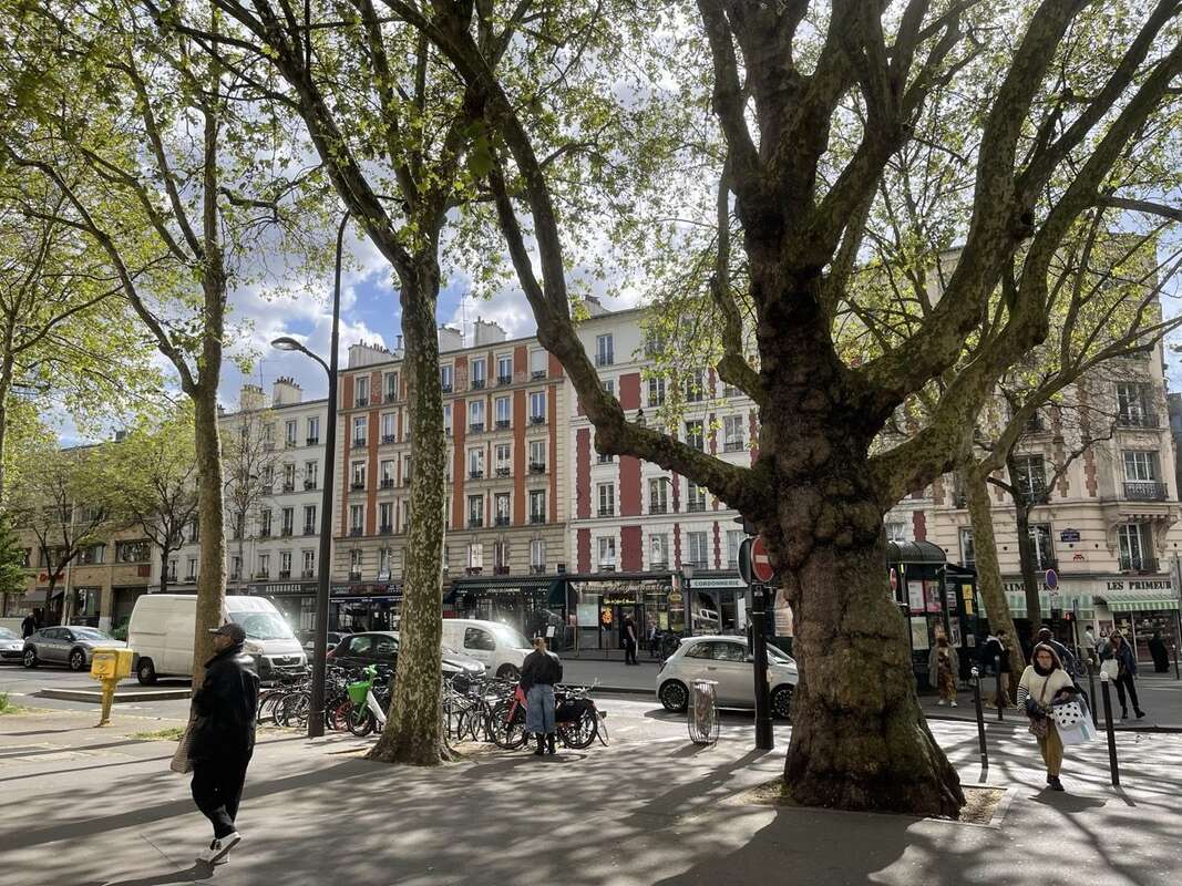 Autre à PARIS-20E