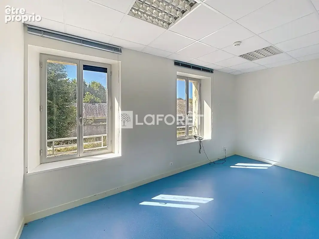 A SAISIR! Immeuble Josselin 25 pièce(s) 550 m2 - photo 16