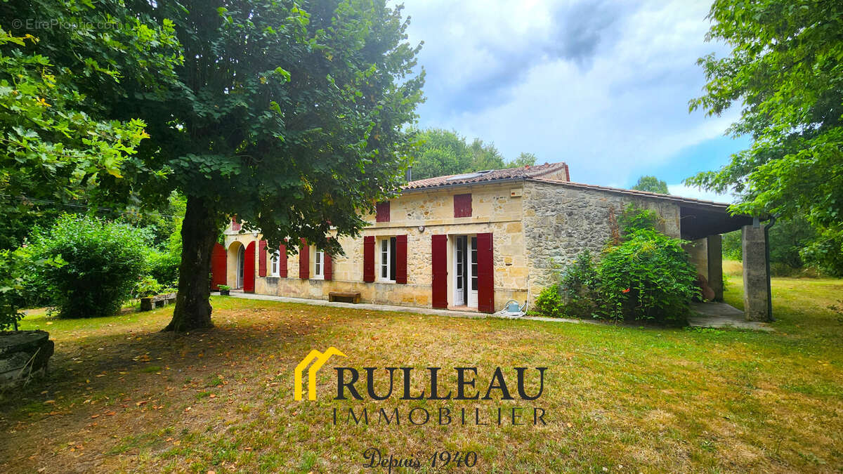 Maison à PUGNAC
