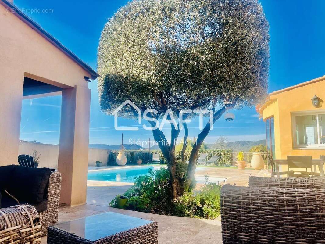 Photo 3 - Maison à CEYRESTE