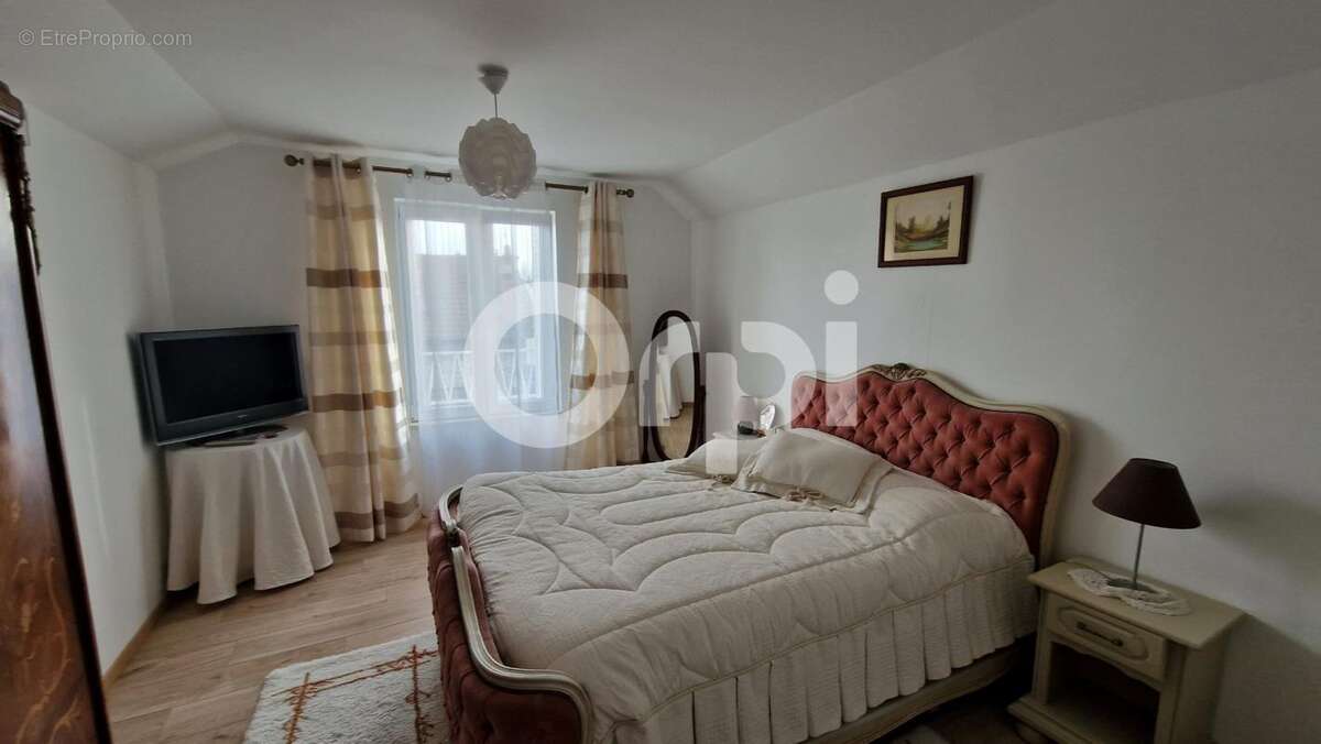 Maison à NEUILLY-SUR-MARNE