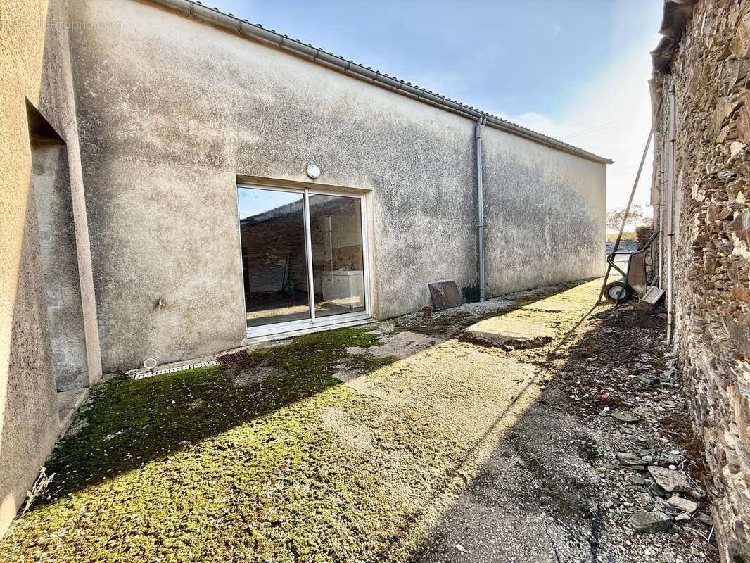 Maison à LA REMAUDIERE