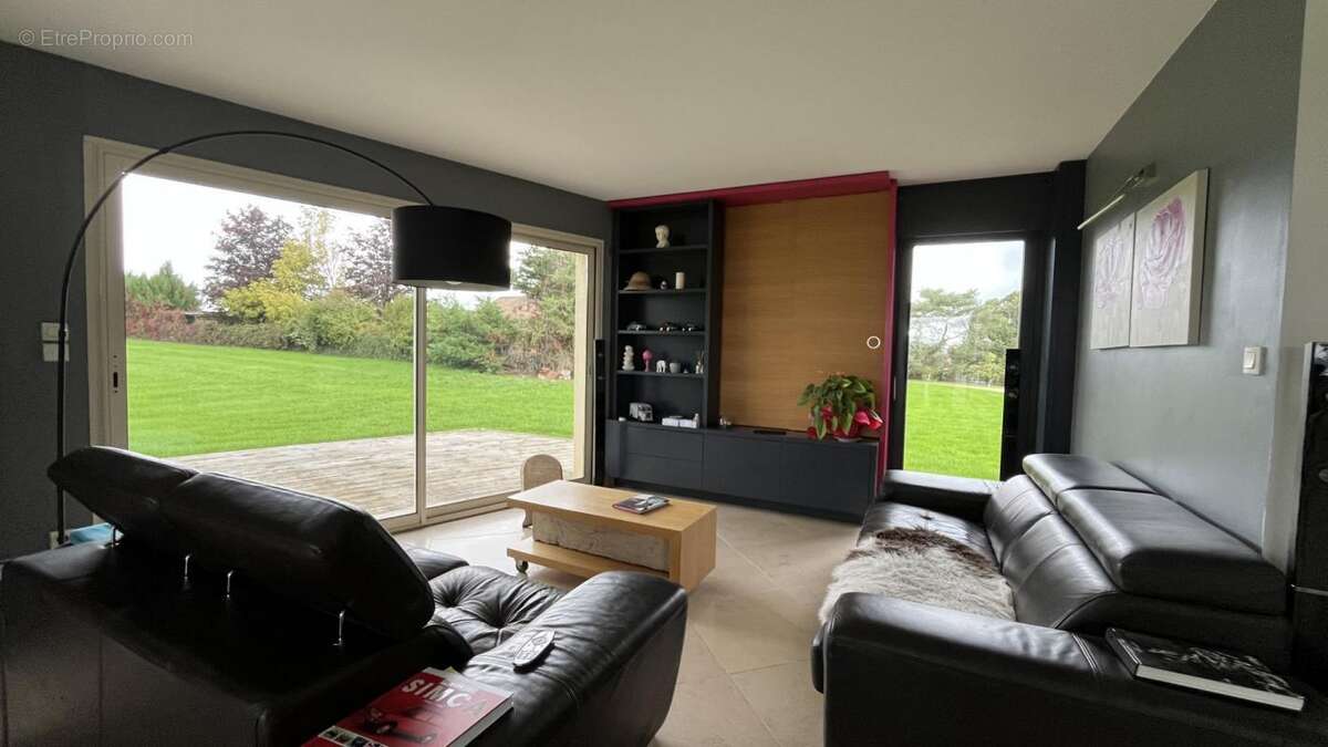 Maison à ARNAY-LE-DUC