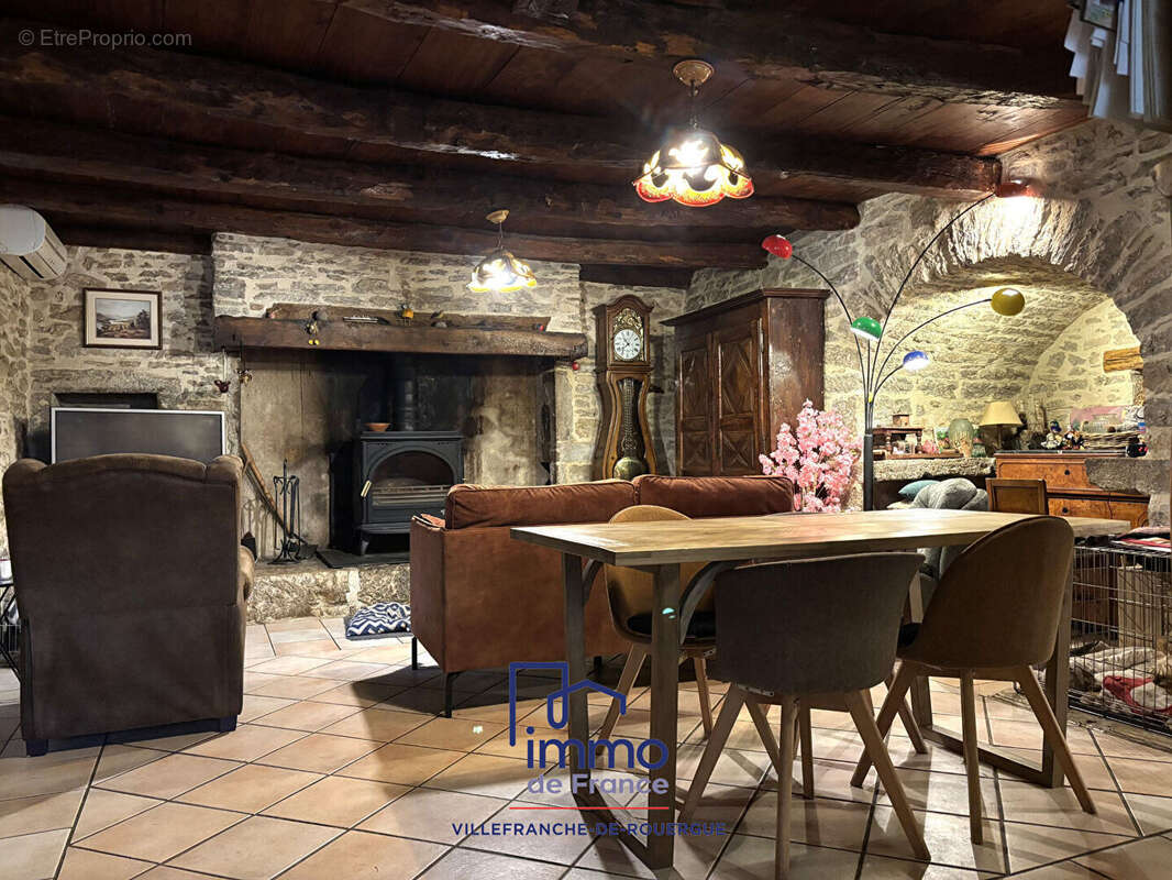 Maison à SAINT-JEAN-DE-LAUR