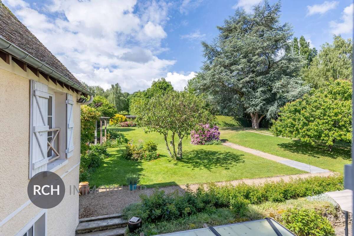 Maison à MONTFORT-L'AMAURY