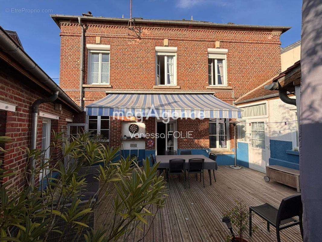 Maison à BEAUVAIS