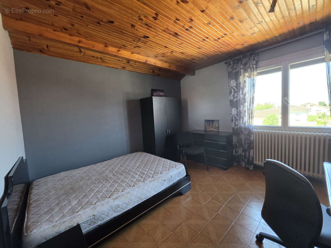 Investisseurs, saisissez une opportunité rare à bourg-en-bresse ! - photo 6