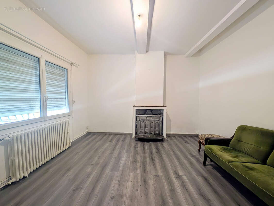 Maison à LEZIGNAN-CORBIERES