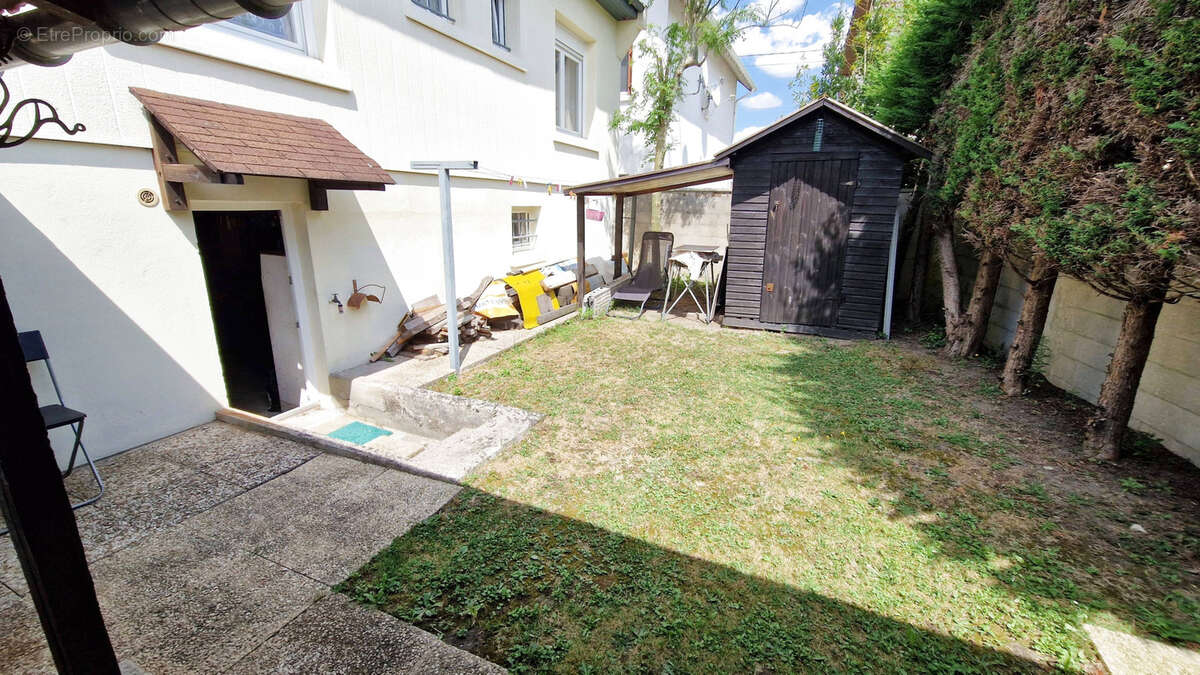 Maison à TREMBLAY-EN-FRANCE