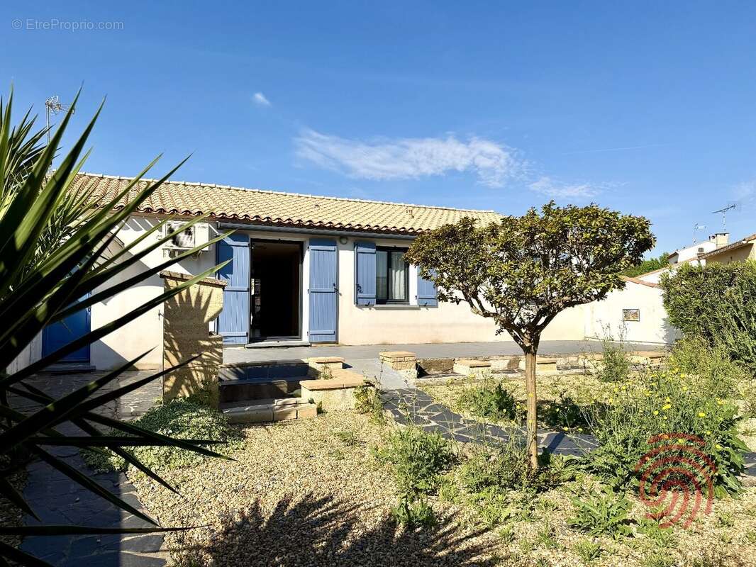 Maison à VILLENEUVE-LES-BEZIERS