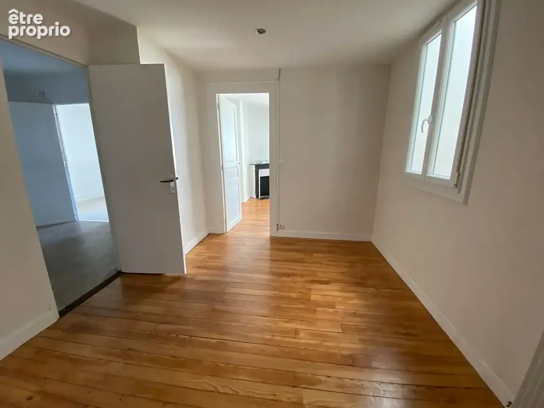 Vue Pyrénées - Appartement  4 pièces - 115 m2 - Secteur Place de Verdun - Lamartine - photo 11
