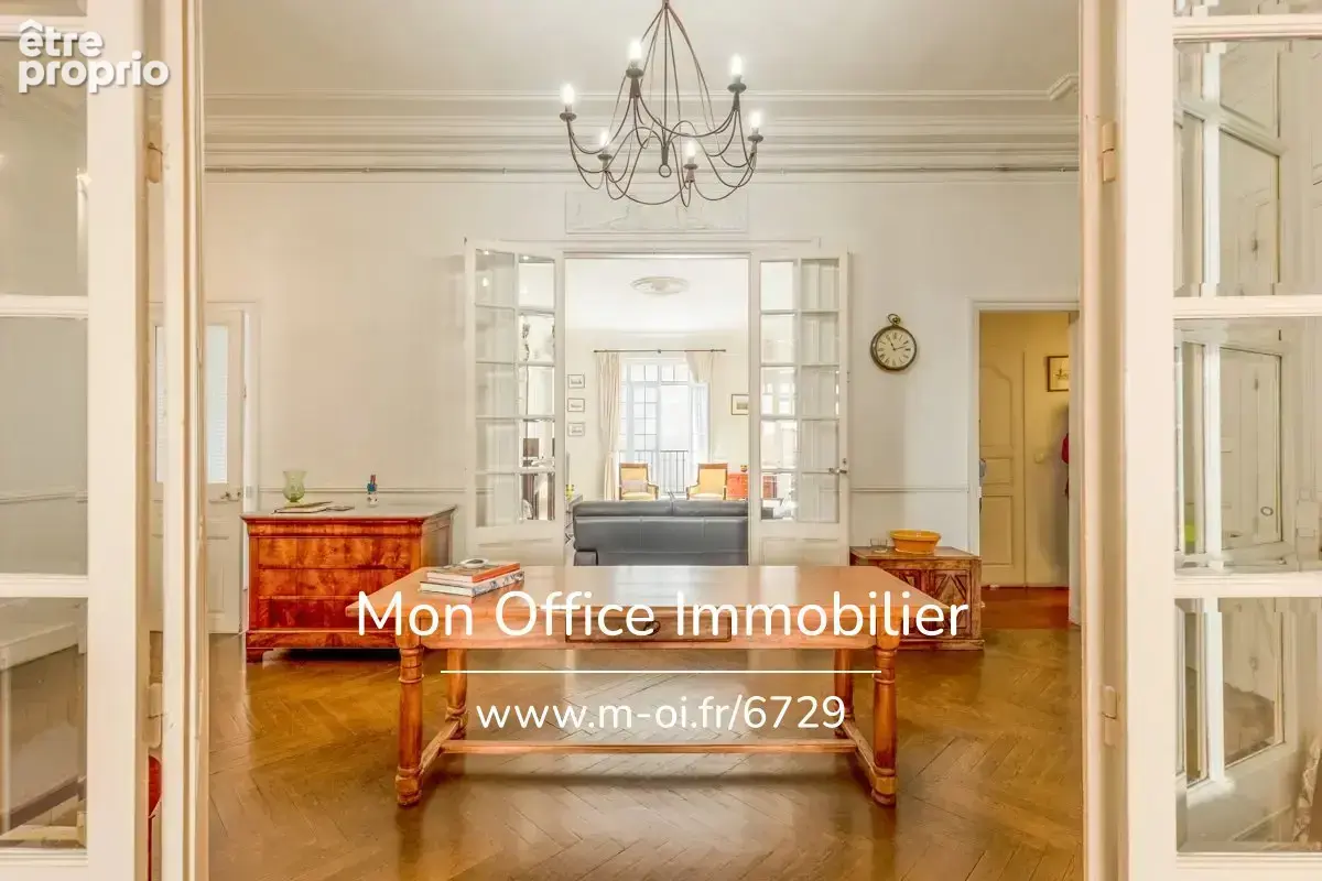 Référence : 6729-AFO - Appartement 7 pièces avec balcon dans le 6eme arrondissement - photo 5