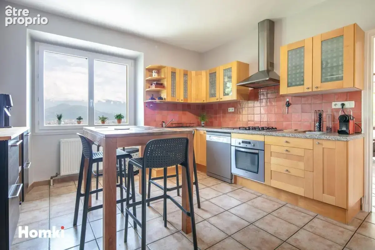 Maison/Villa T8 de 212 m² à Seyssinet-Pariset 38170 - photo 9