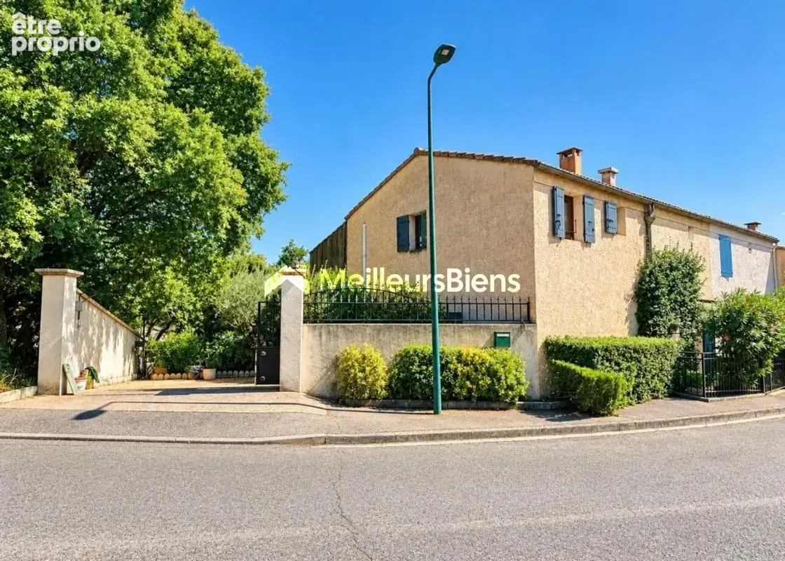 Jolie maison de 142 m² avec piscine et garage - photo 15