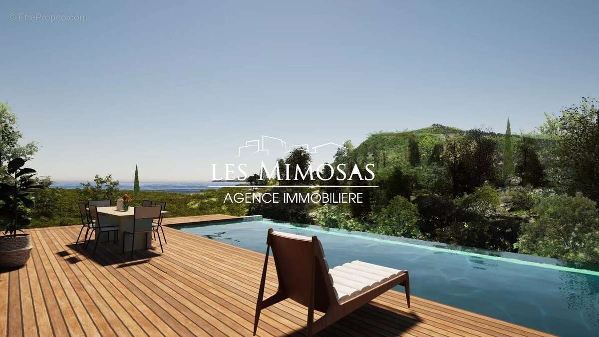 Maison à ROQUEBRUNE-SUR-ARGENS