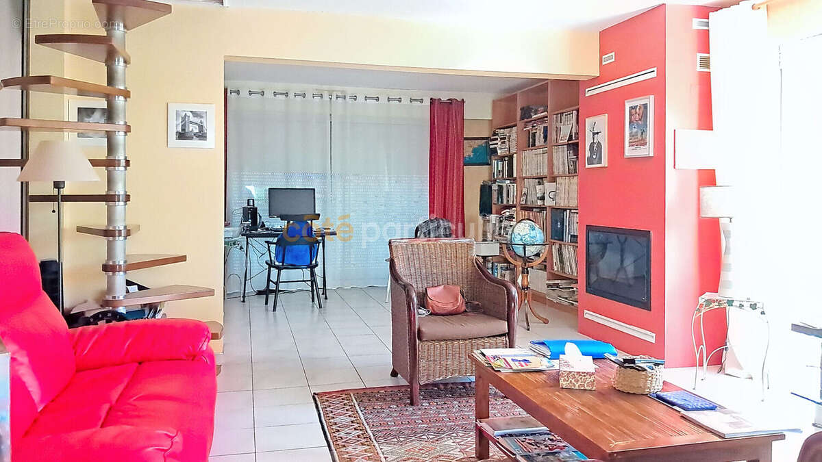 Maison à VILLEMANDEUR