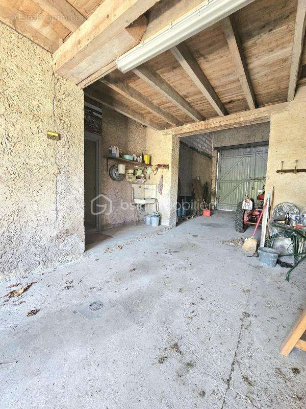 Maison à SEICHEPREY