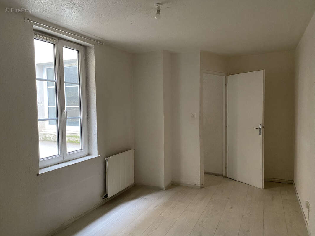 Appartement à ROMANS-SUR-ISERE