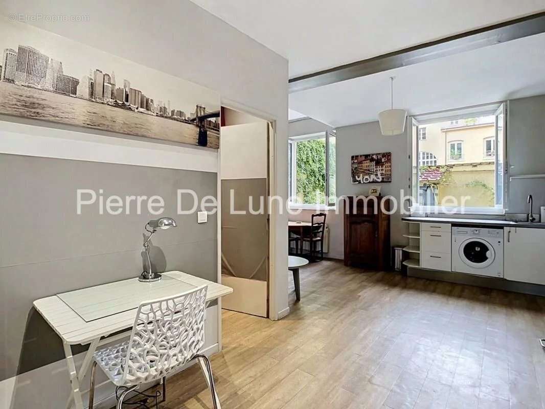 Appartement à LYON-1E
