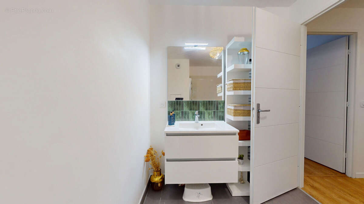 Appartement à SAINT-OUEN