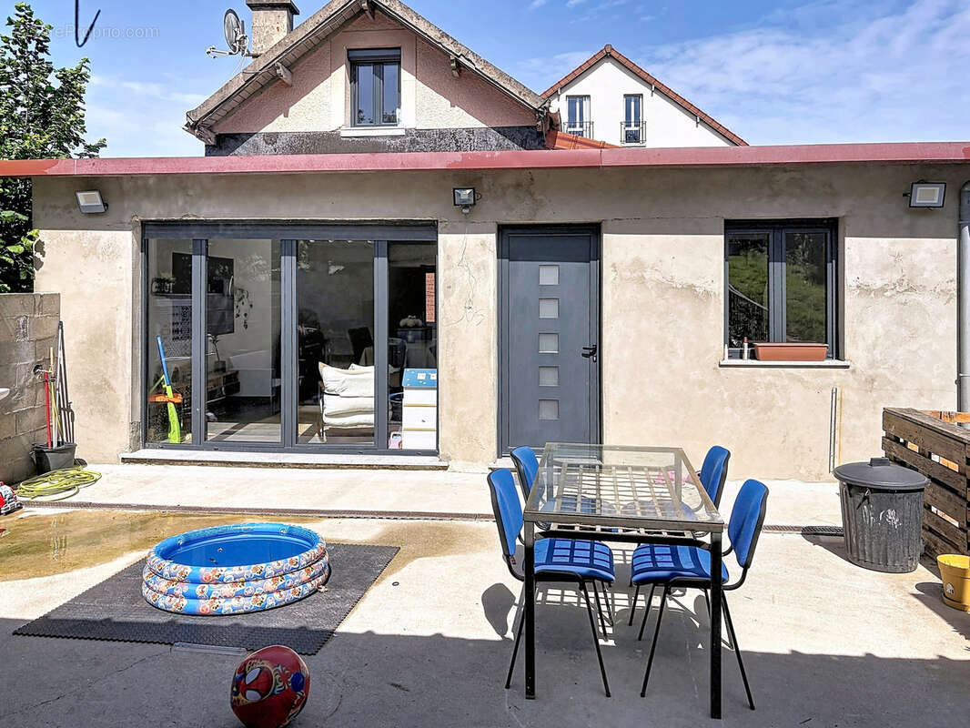 Maison à VILLENEUVE-SAINT-GEORGES