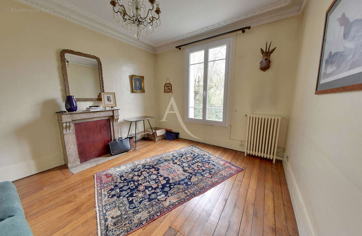 Maison à NOGENT-SUR-MARNE