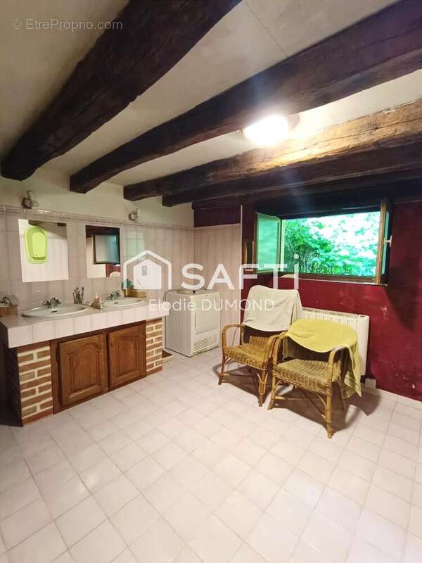 Photo 9 - Maison à DOMMARTIN-LES-CUISEAUX