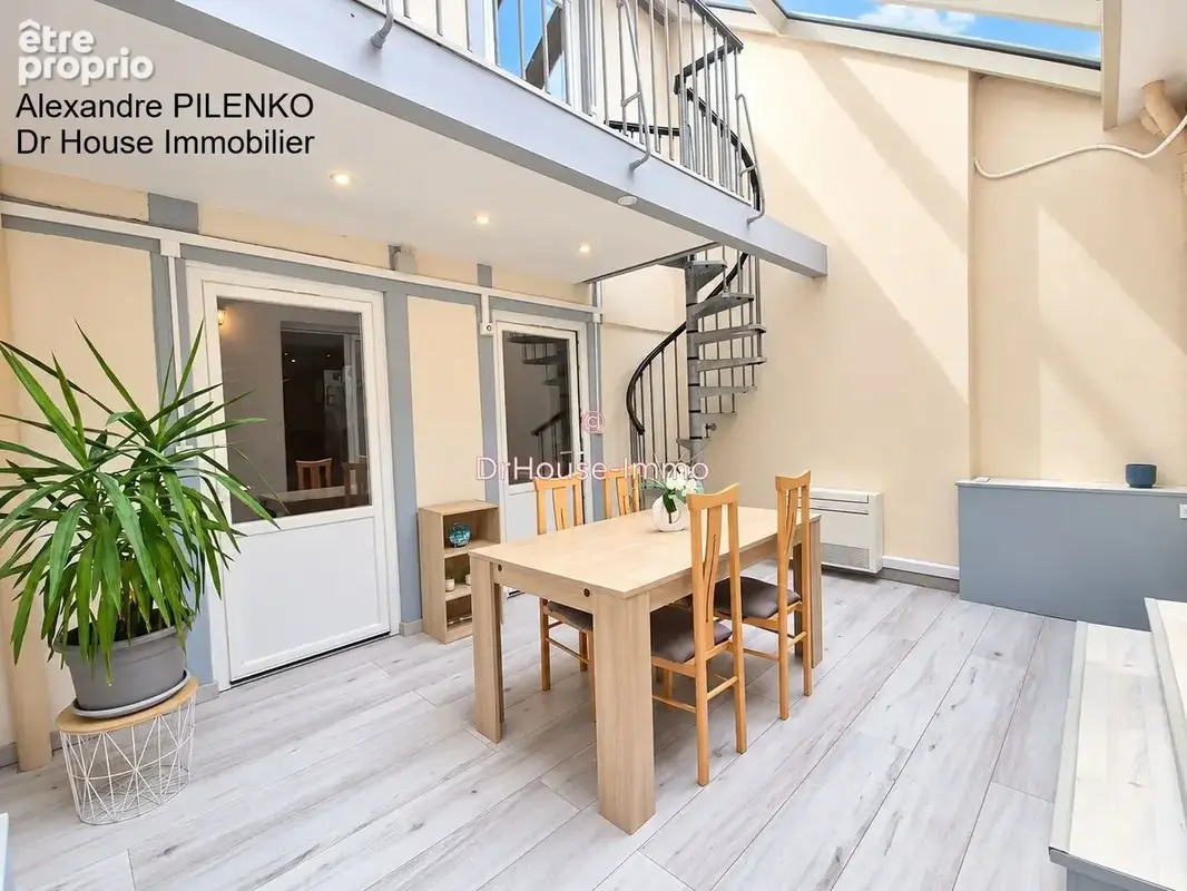 Appartement 6 pièces 105 m² à vendre à Chalon-Sur-Saone (71100) - photo 2