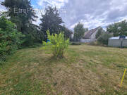 Terrain à LES MOLIERES