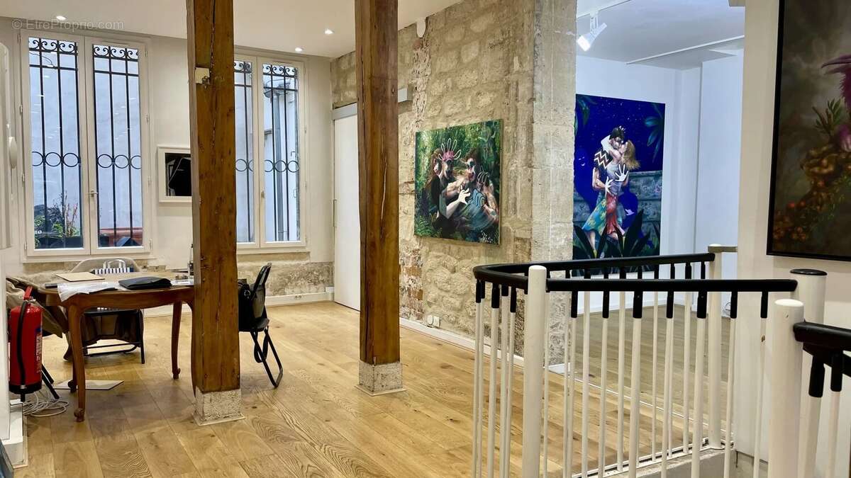 Commerce à PARIS-3E