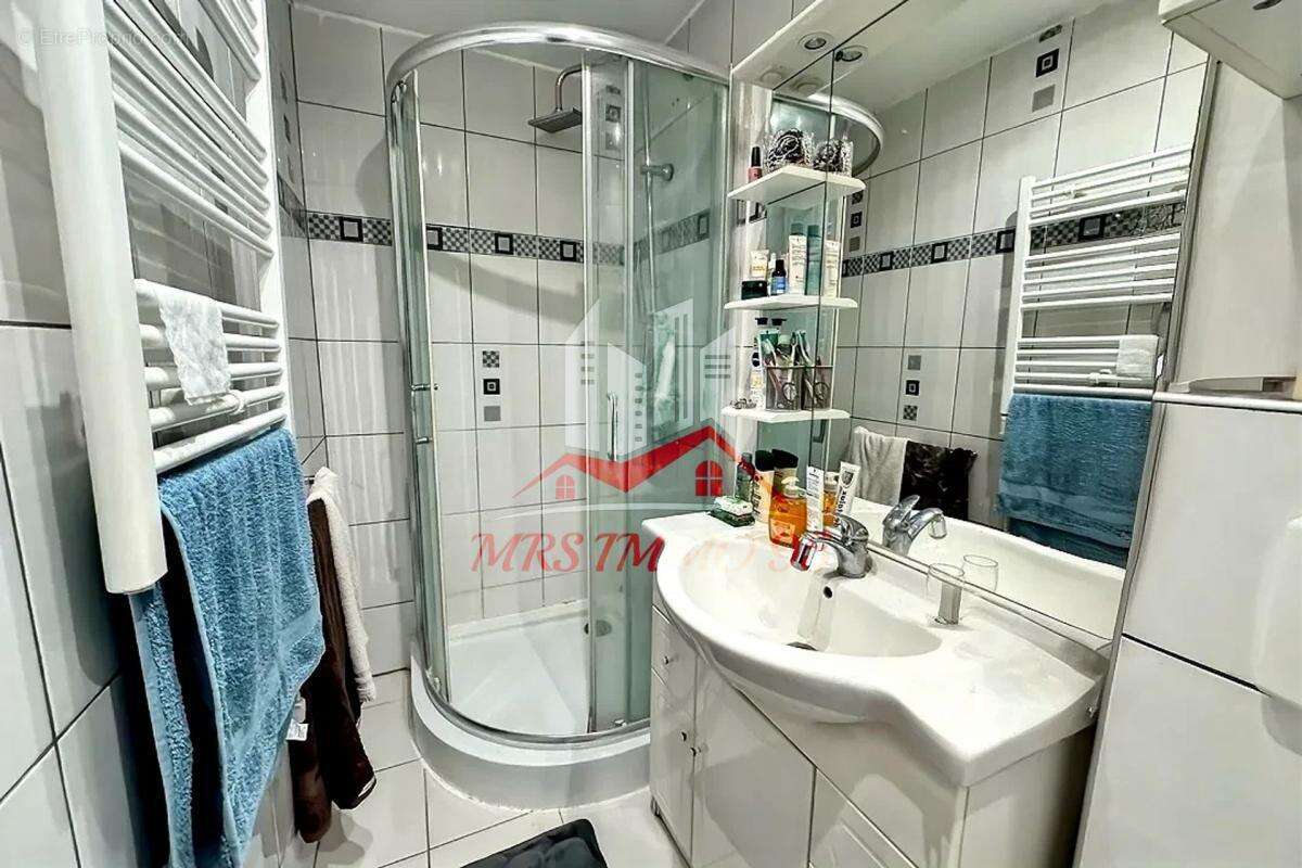 Maison à CHAUMONTEL